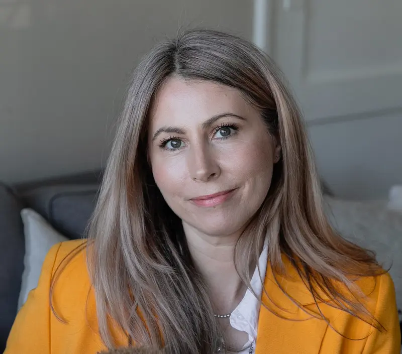 Caroline Michael